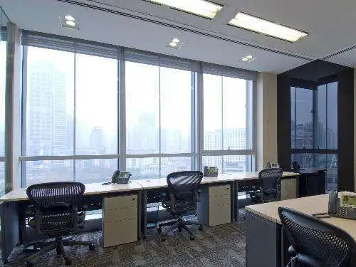 上海利民井桥冲孔队公司
