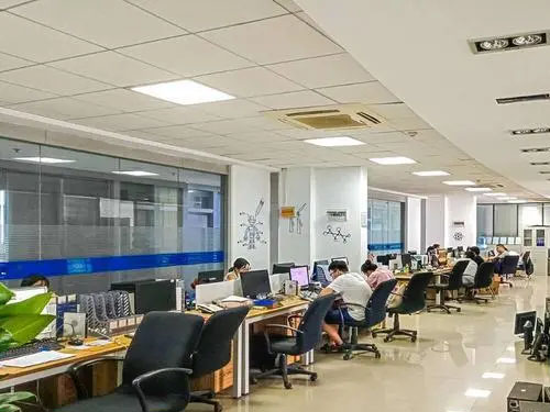 上海利民井桥冲孔队公司